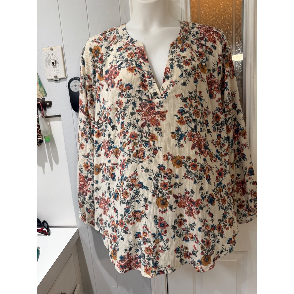 Torrid Harper Floral Paisley Georgette Pullover Blouse Ivory Multi Size 4 4X